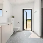 Prázdninový dům Beautiful In With Sauna